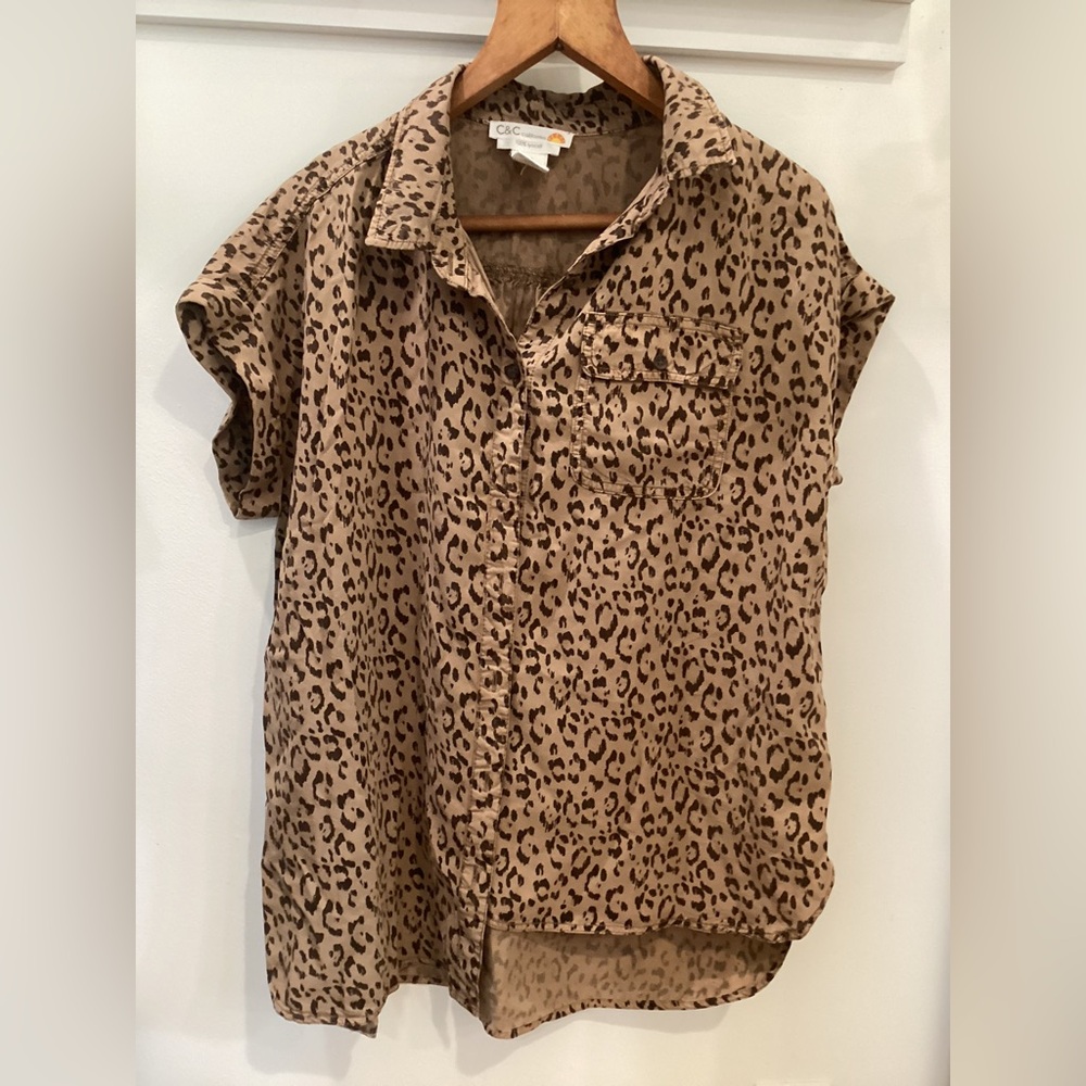 C&C California leopard short sleeve blouse